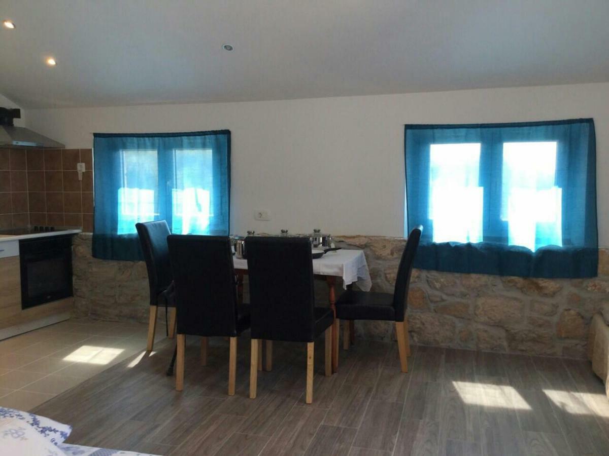 Penthouse Prvic Luka Apartman Kültér fotó