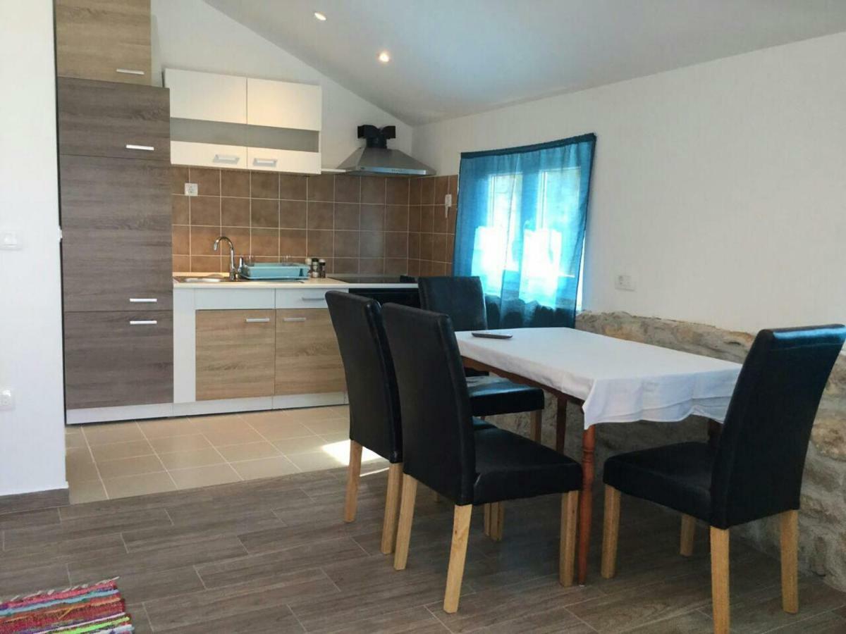 Penthouse Prvic Luka Apartman Kültér fotó